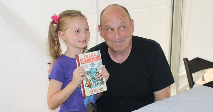 Children’s author JON SCIESZKA with a fan at the Columbus Children’s Book Festival