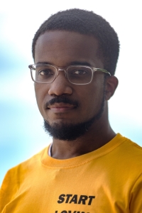 Photograph of author and journalist Victor Luckerson